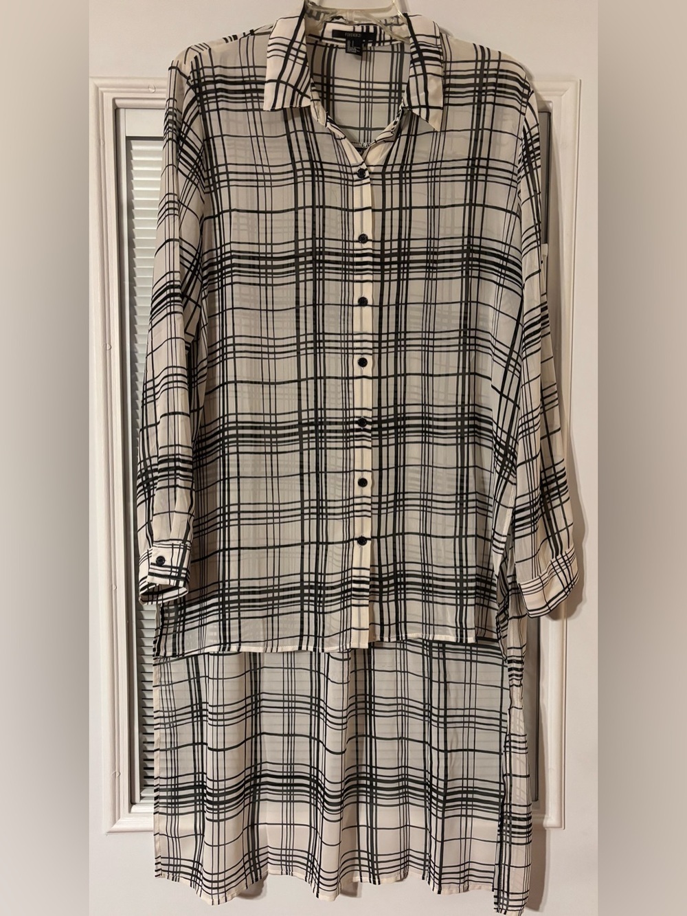 Forever 21  Grid-Print high low Button Shirt
